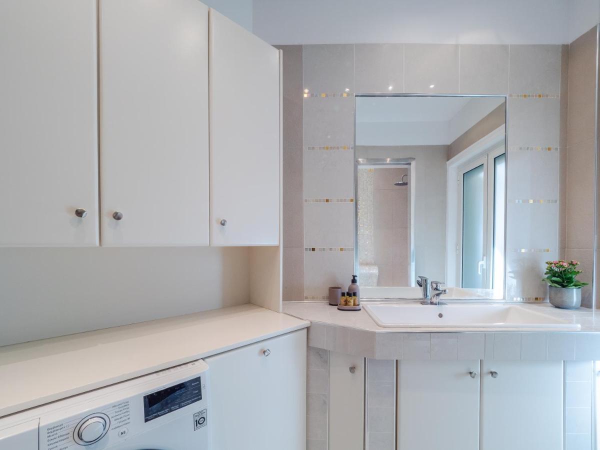 Aura Elegant Apartment Near Garitsa Bay Análipsis 외부 사진